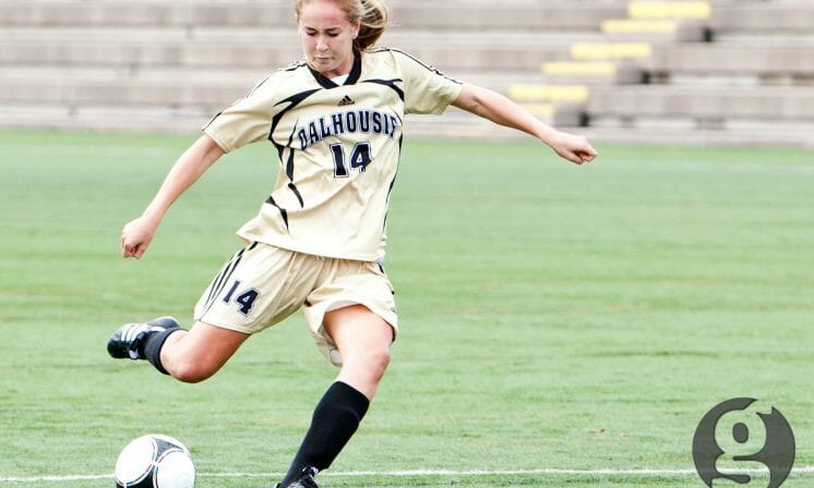 Eight-goal weekend for women's soccer