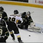Pierre-Alexandre Vandall pounces on a loose puck in a November game. (Richard Lafortune photo)