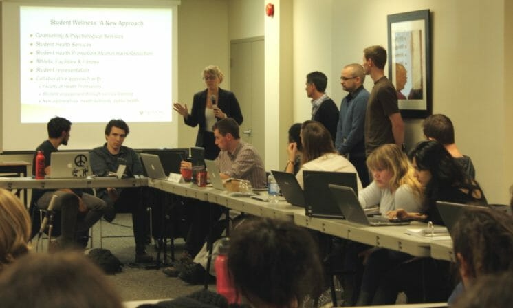 Dal looking to increase student health services—but at a price