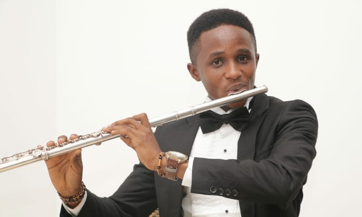 Music in his soul and nothing in his pockets
