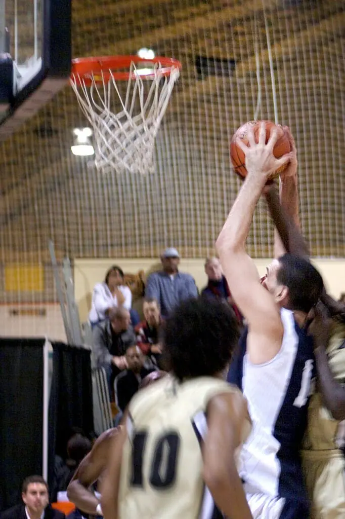 Men's basketball. Photo by Alice Hebb