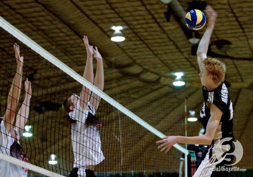 Dal volleyball players are hoping that their young team will rise to all challenges. (Martina Marien photo)