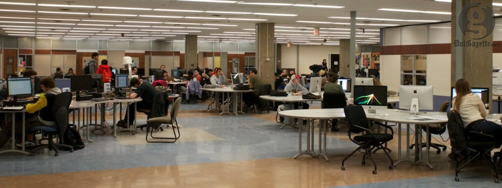 Campus libraries provide access to class evaluations online. (Juliano Franz photo)