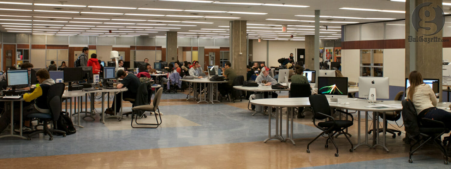 Campus libraries provide access to class evaluations online. (Juliano Franz photo)