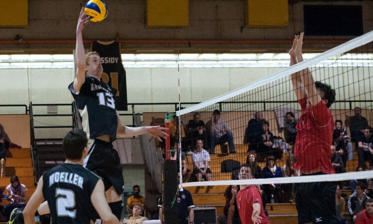 Men poised to repeat as champs