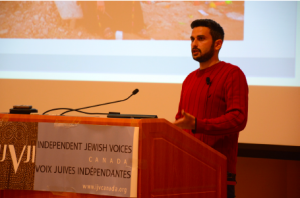 Levitan, a former supporter of Israel, spoke against the Israeli portrayal of Gaza. (Photo by Jennifer Gosnell)