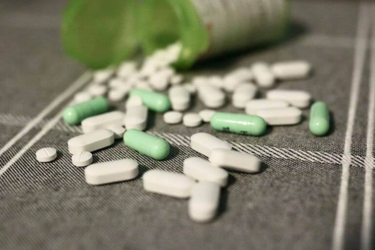 In this image: A variety of pills.