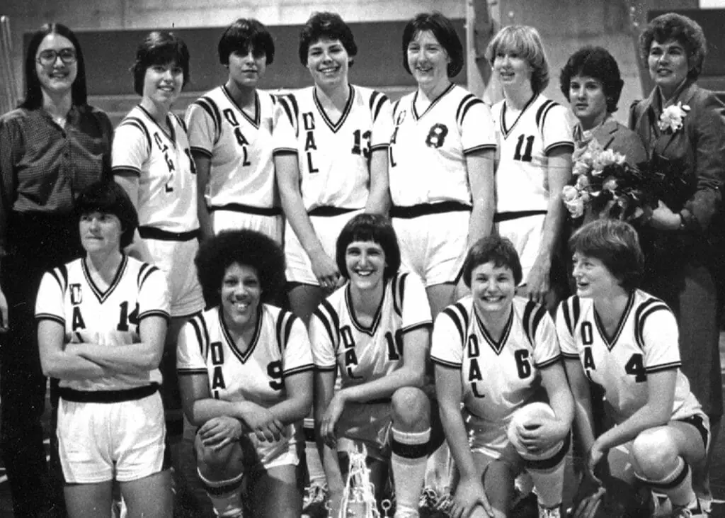 In this image: The Dalhousie women's basketball team in 1980.