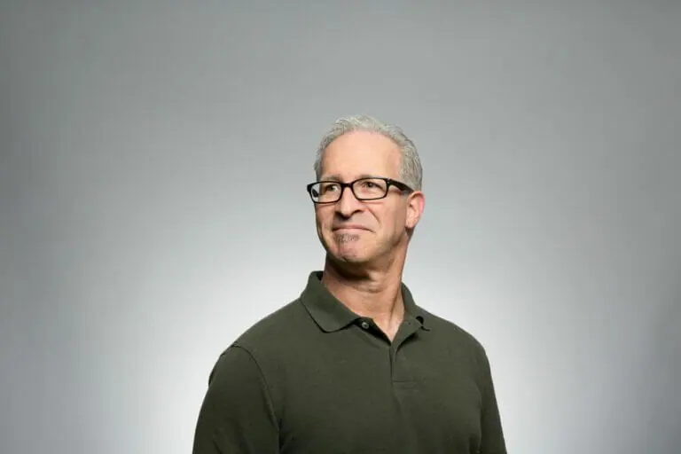 Prof struggles to show students he’s chill 