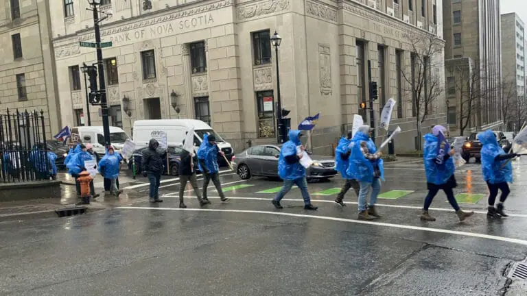 Correctional officers rally for higher wages amid challenging working conditions