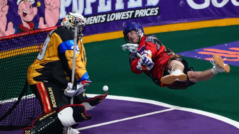 Five-straight wins catapult Thunderbirds to third in the NLL   