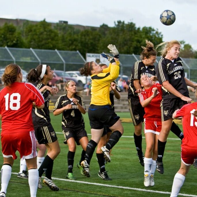 Can Doriana Homerski find a third goal? Photo by Pau Balite