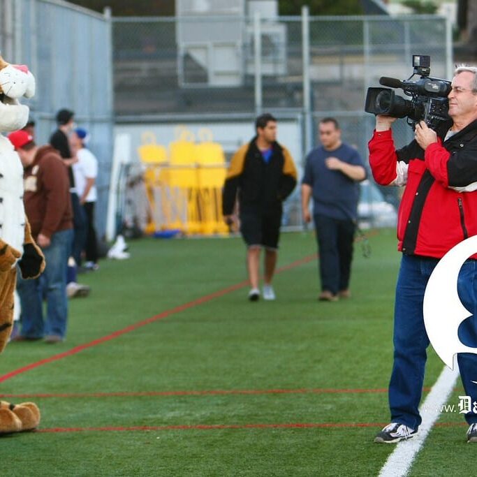 All eyes on the tigers. Photo by Paul Balite All eyes on the tigers. Photo by Paul Balite