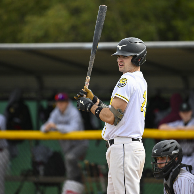 Nick Murray grips his bat preparing for his plate appearance. (Image courtesy of James Bennett)