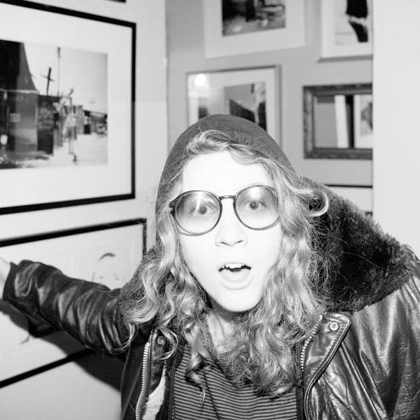"Simone Schmidt, forever young." (Press photo)