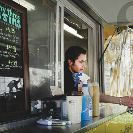 My Three Cousins, University Avenue. Photo by Calum Agnew.