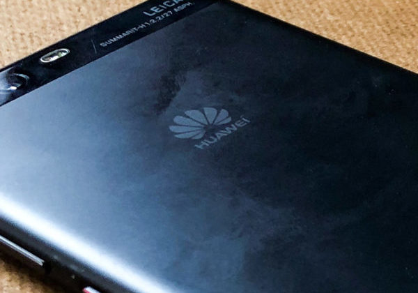 Huaweisecurityscam_KarlaRenic A Huawei smartphone.