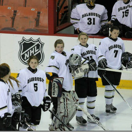 Along with an updated hazing policy, Dalhousie is working on a "reintegration plan" for its women's hockey team. (Richard Lafortune photo)