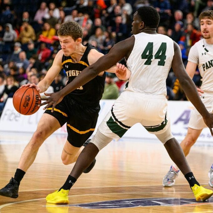 MBB1_Trevor-MacMillan