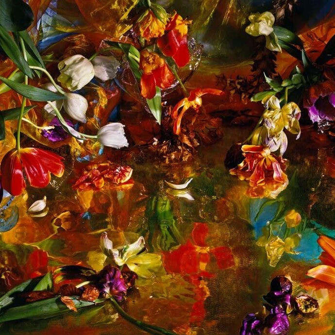 ReadThis_MargrietSmulders In this image: a still life photo of flowers by Margriet Smulders.