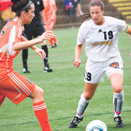 Tigers vs. Capers. Photo by Rob Grandy.