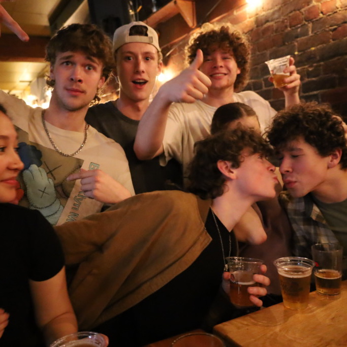 Dalhousie students enjoy Power Hour at the Split Crow Pub in Halifax, N.S., on Thursday, March 28, 2024. (Jenna Olsen/The Dalhousie Gazette)