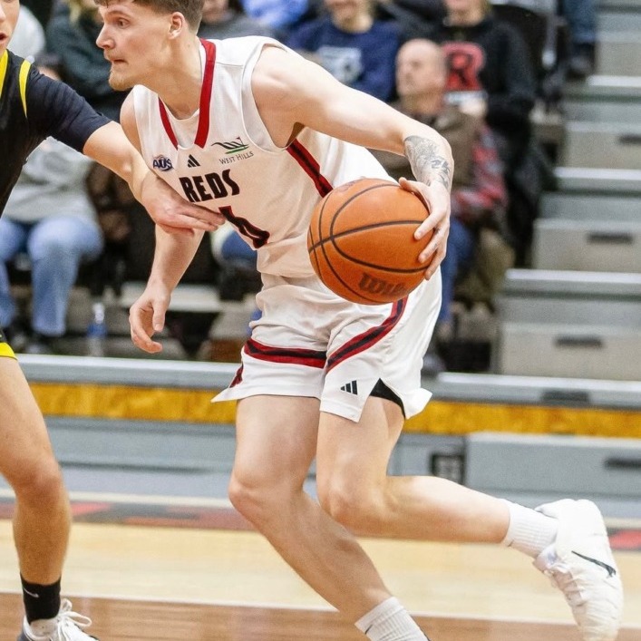 Ben Power drives the basket at the Richard J. Currie Center in Fredericton, NB on January 26th, 2026 (Image courtesy of Kyle Rogers)