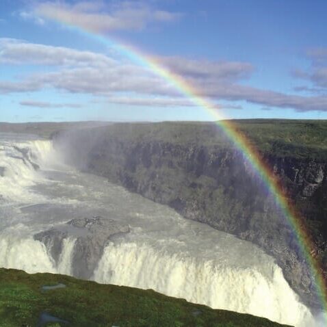 Not everyone has access to golden waterfalls, like Iceland's Gullfoss. Photo via Japense Wikipedia