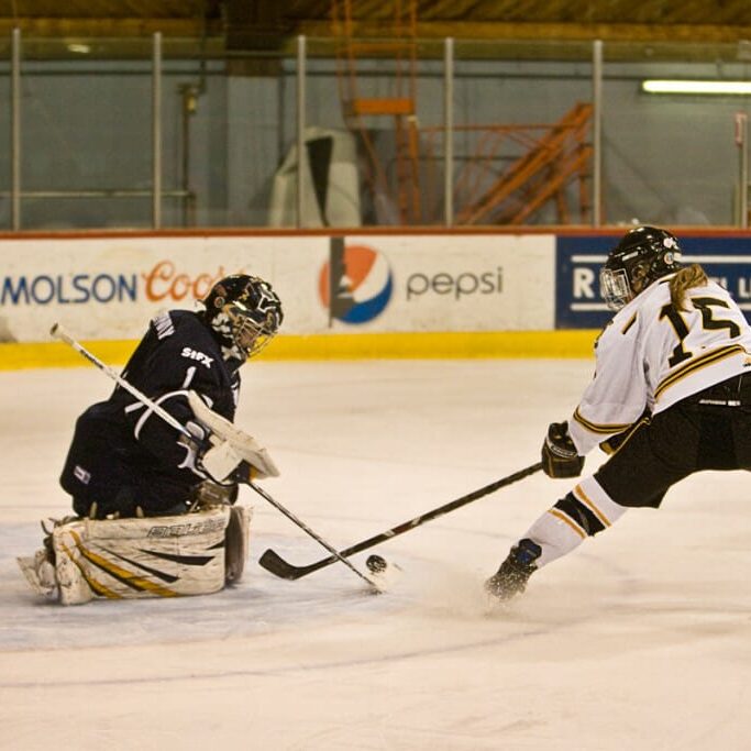 Women's Hockey. Photo by Paul Balite.