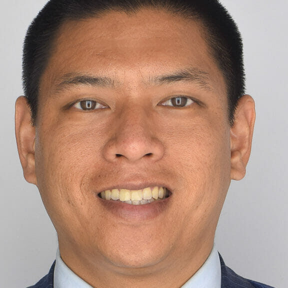 Womensvolleyballmentalskillscoachcover_ProvidedbyAndrewLing In this image: a portrait of Andrew Ling.