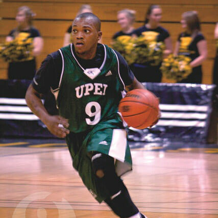 UPEI show the Tigers what’s up. Photo by Alice Hebb