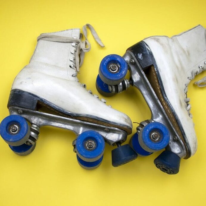 roller-skates-415389