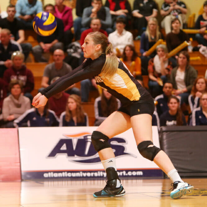 Dalhousie's Desiree Nouwen keeps the ball in play - she would finish the game with 11 digs. (Photo by Nick Pearce via Dal Athletics) Dalhousie's Desiree Nouwen keeps the ball in play - she would finish the game with 11 digs. (Photo by Nick Pearce via Dal Athletics)